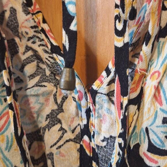 Rachel Zoe Crop Top Women's XL Low Cut V-Neck Smocked Floral Bohemian BohoStyle - Picture 6 of 10